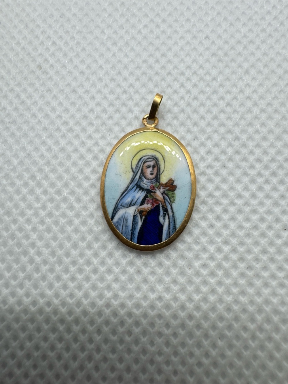 19k 800 PORTUGUESE ENAMEL GOLD MARY TEREZINHA SO JESUS RELIGIOUS MEDAL PENDANT